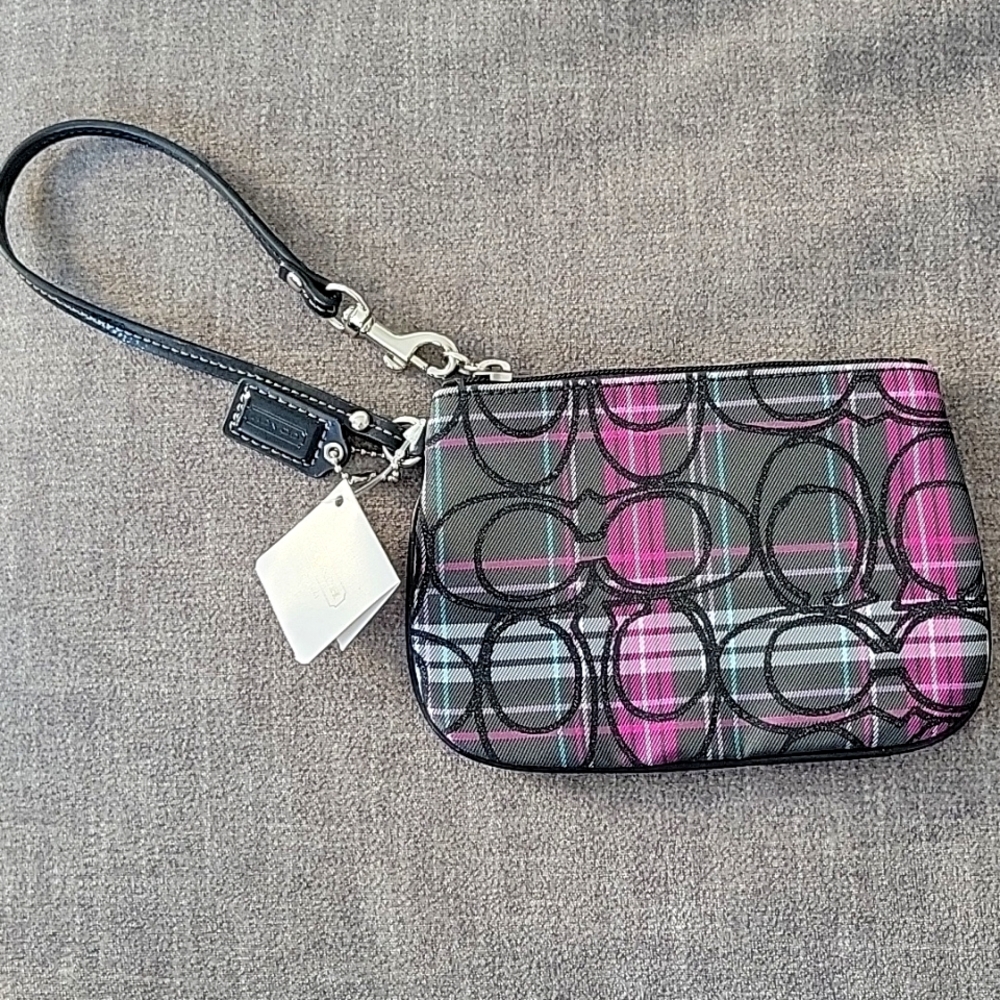 Coach wristlet brand new plaid black and pink